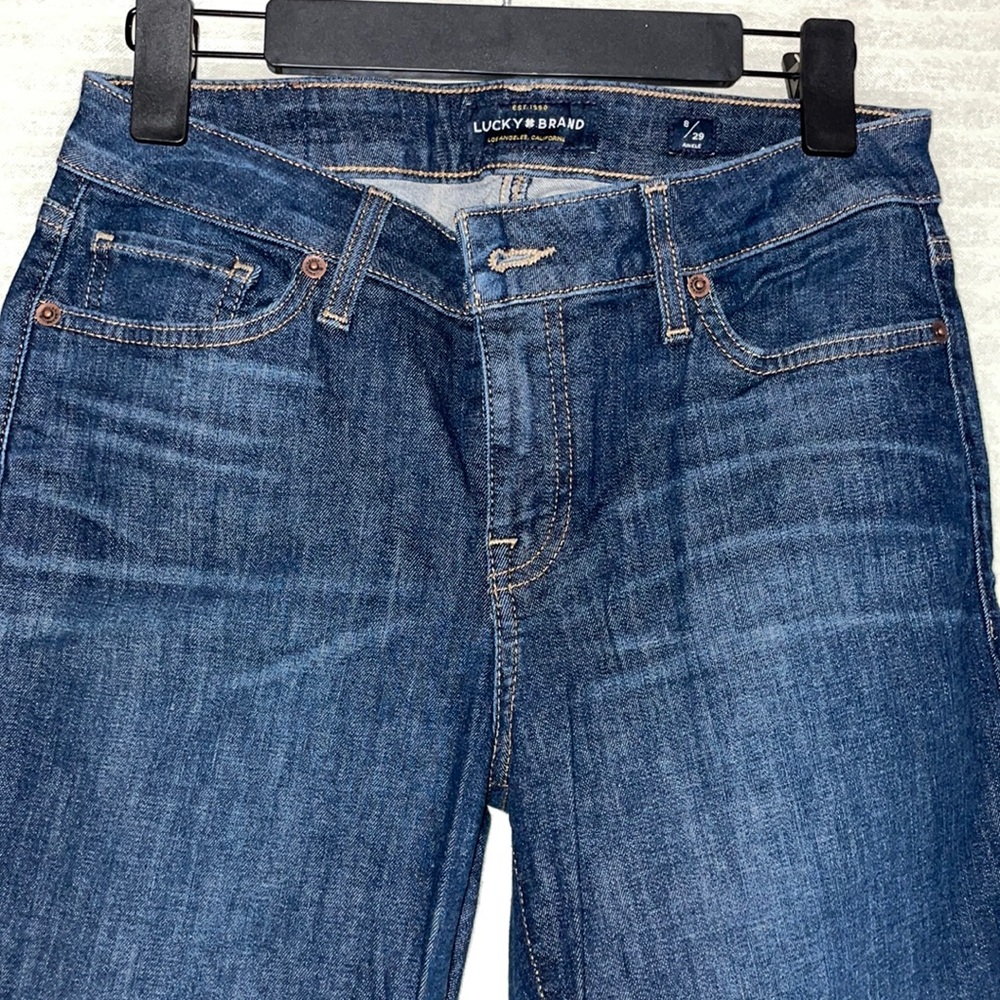 Lucky brand jeans. Lolita skinny. Size 8/29 ankle.